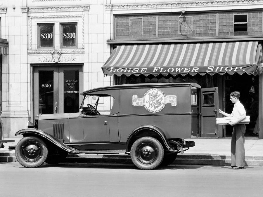  Chevrolet Universal Panel Delivery Truck 1930 года  (фото 2 из 2)